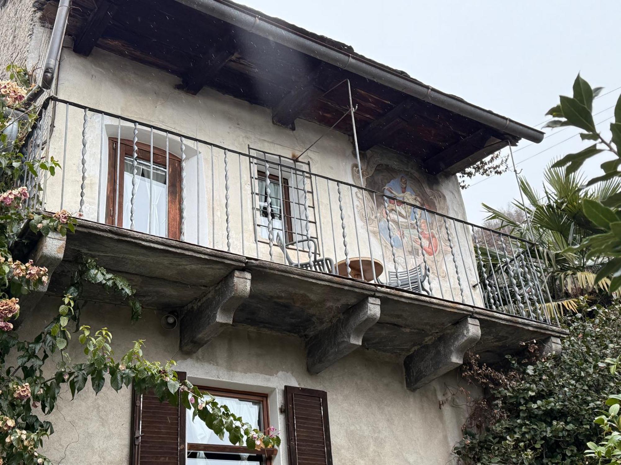 B&B Alla Piazzetta Di Tegna Luaran gambar