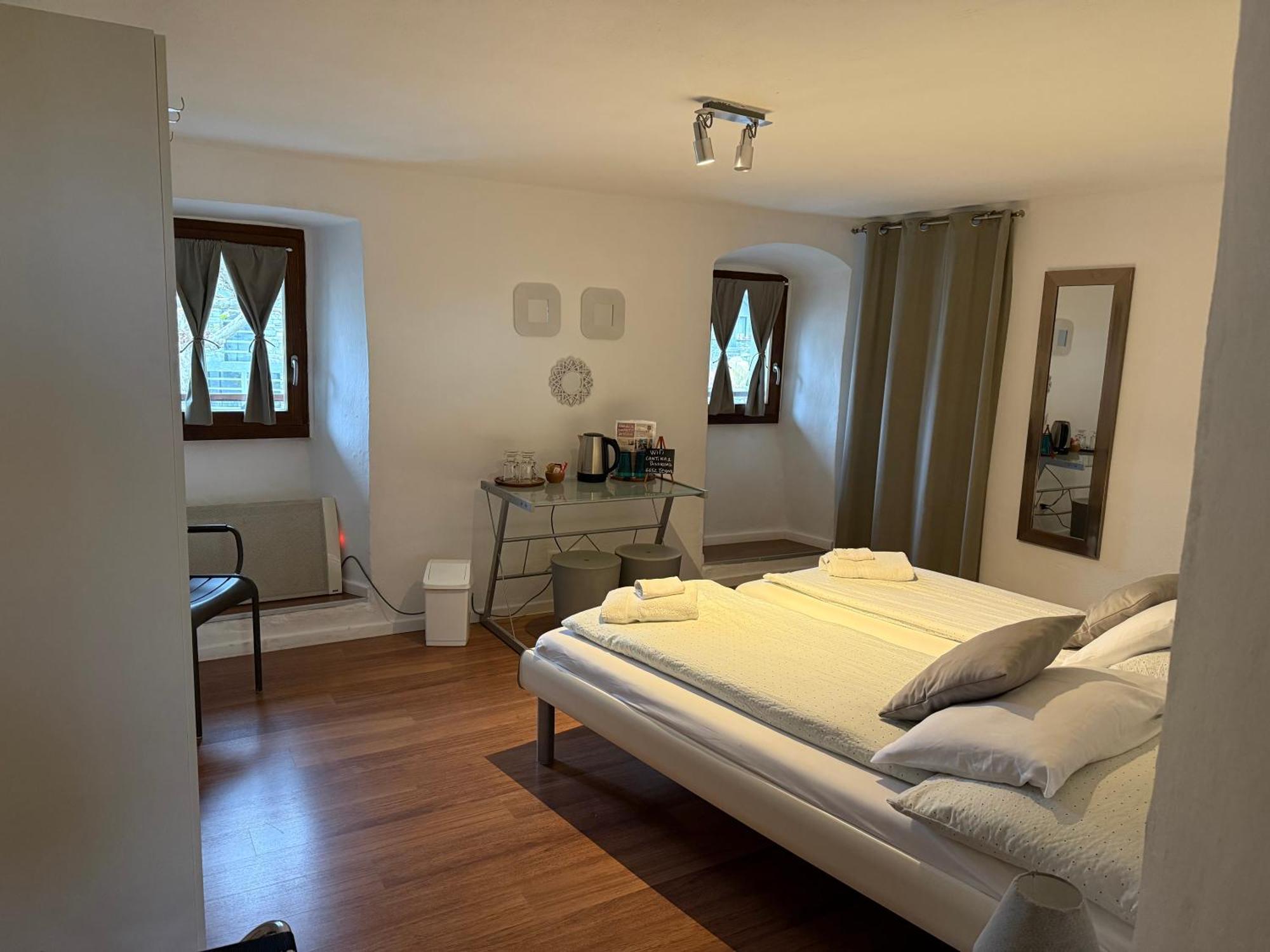 B&B Alla Piazzetta Di Tegna Luaran gambar